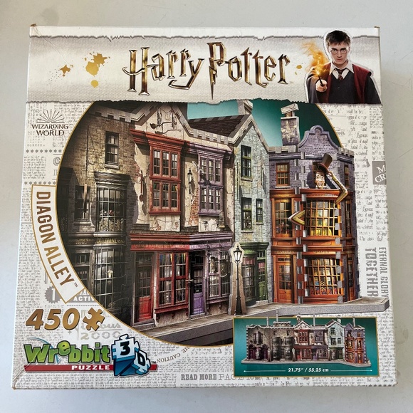Harry Potter Diagon Alley Wrebbit 3D Puzzle - Picture 2 of 4